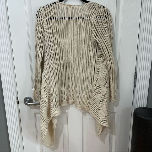 Elegant Cream Open-Knit Women's Sweater - Picture 8 of 10